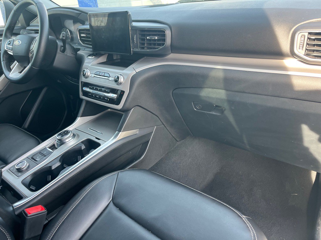 2023 Ford Explorer Image 14