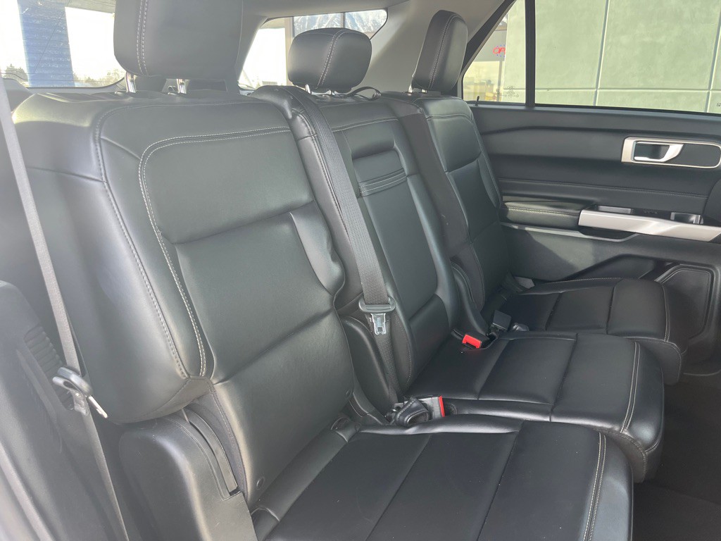 2023 Ford Explorer Image 17