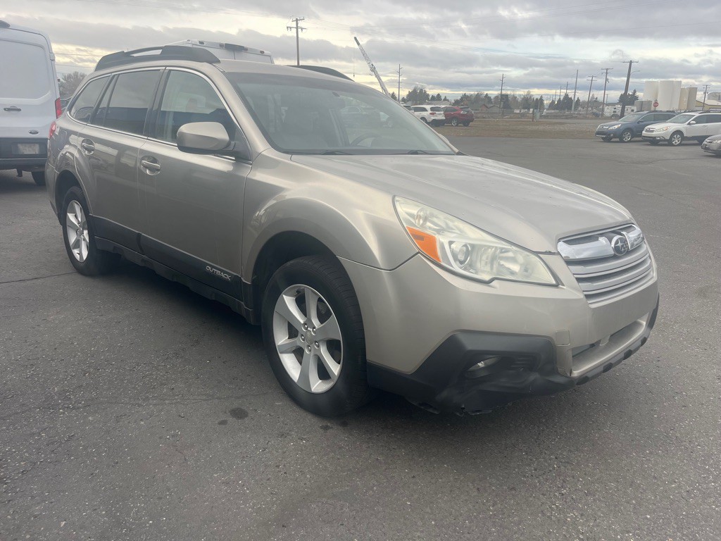 2014 Subaru Outback Image 4