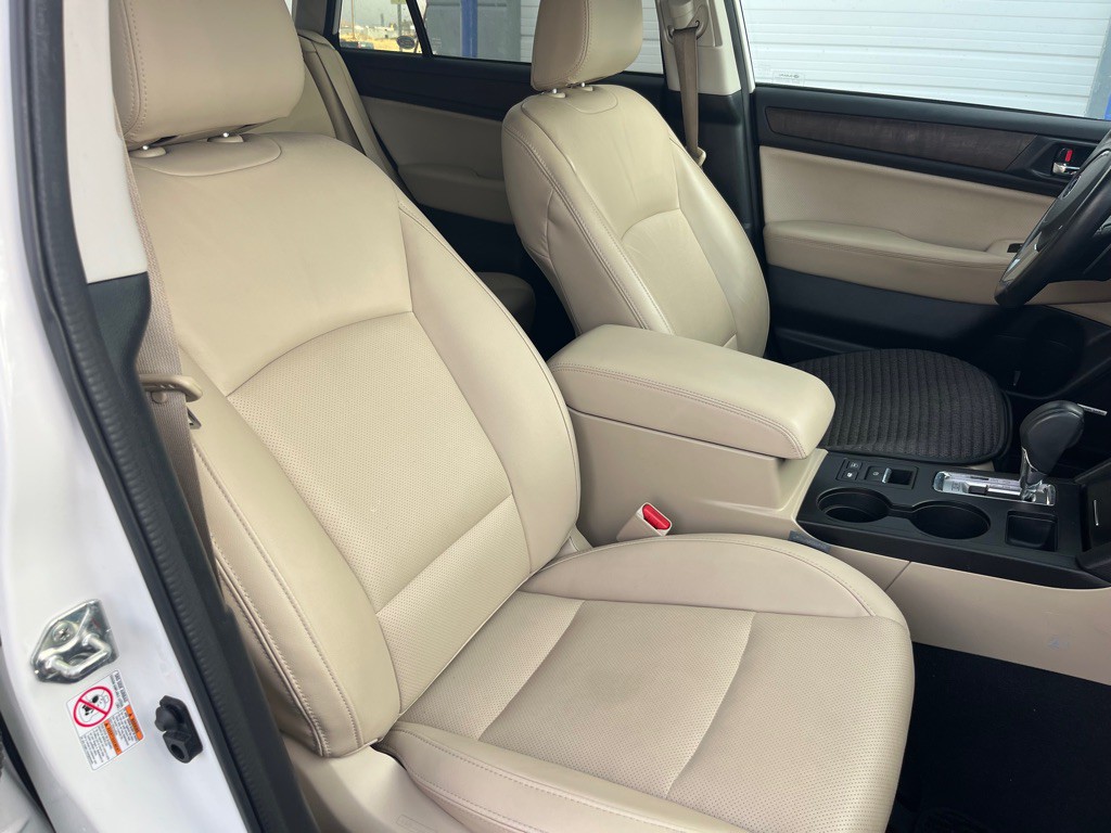 2016 Subaru Outback Image 20