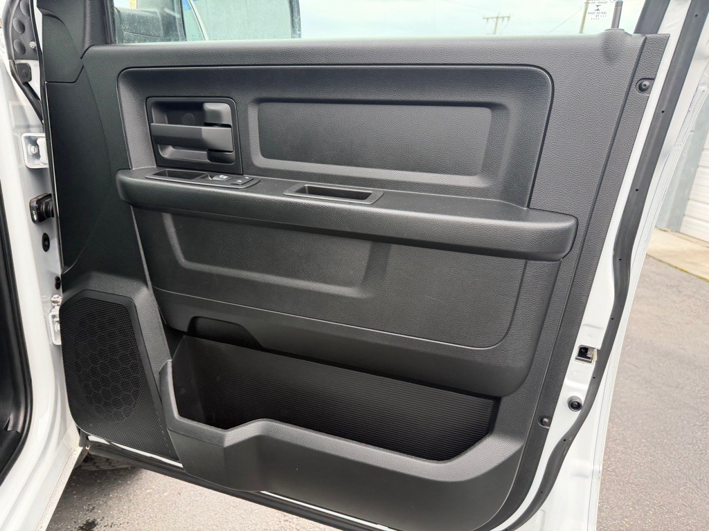 2018 RAM 1500 Image 15