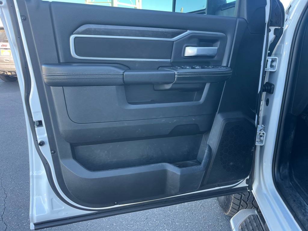 2024 RAM 2500 Image 11