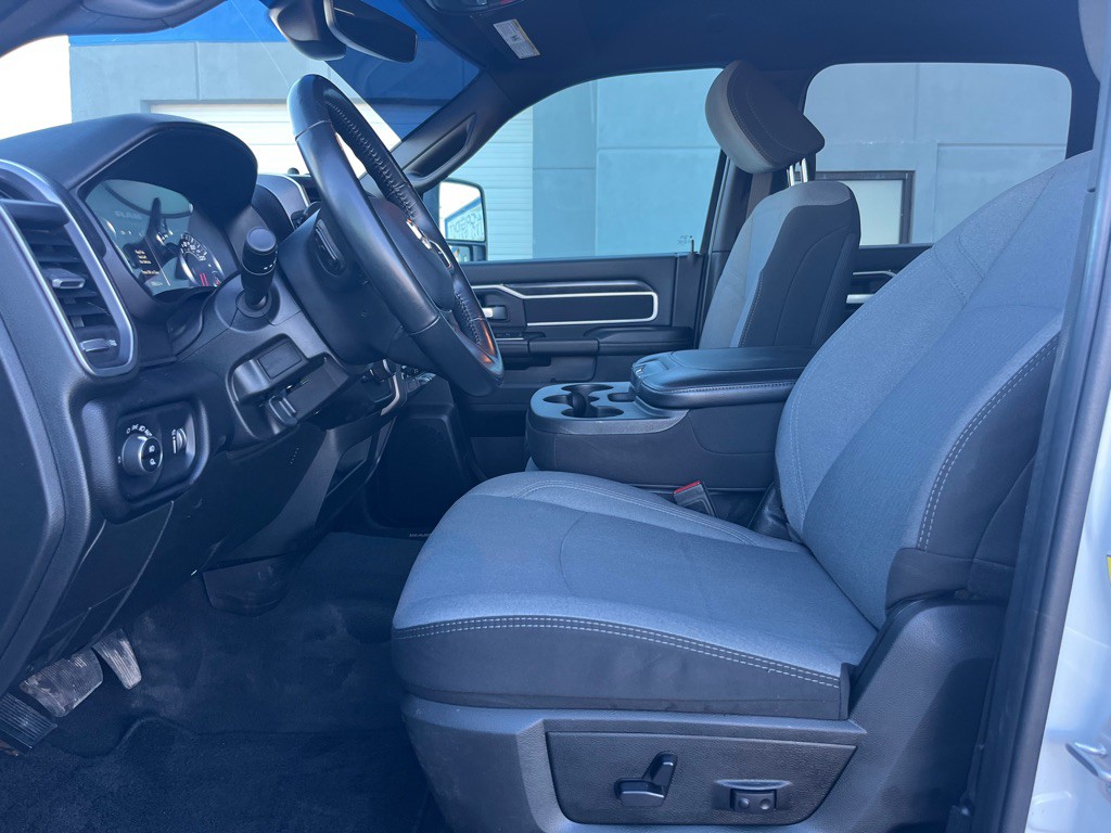 2024 RAM 2500 Image 12