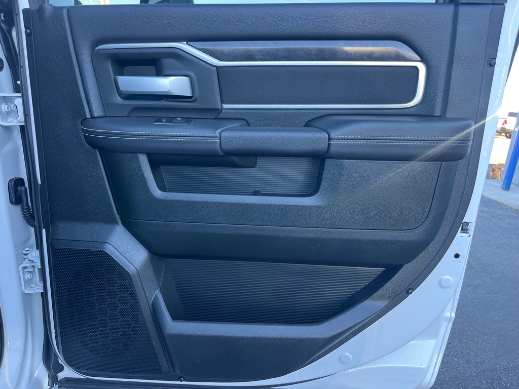 2024 RAM 2500 Image 20