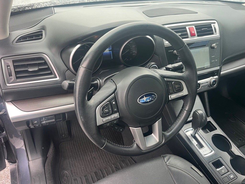 2017 Subaru Legacy Image 13