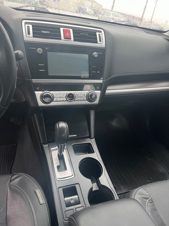 2017 Subaru Legacy Image 14