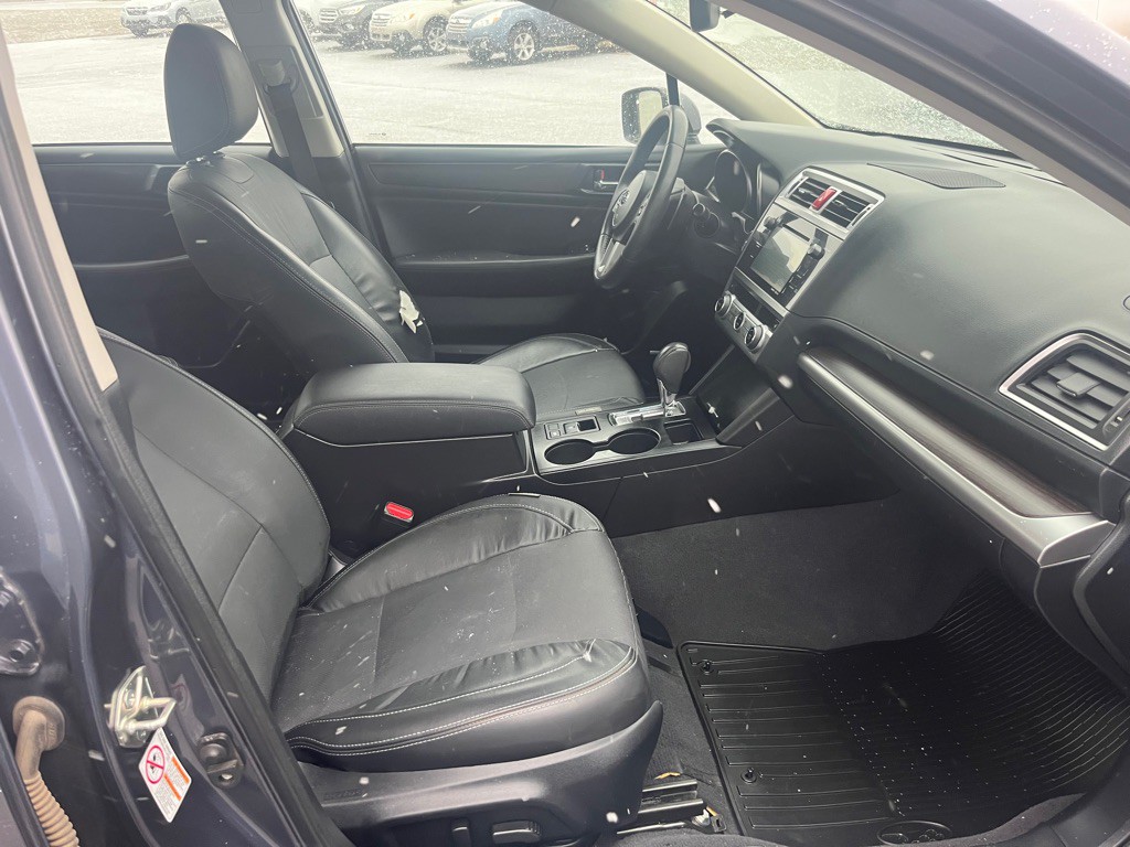 2017 Subaru Legacy Image 18