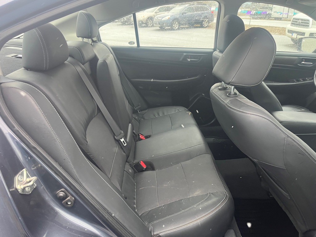 2017 Subaru Legacy Image 22