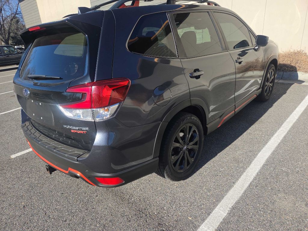 2019 Subaru Forester Image 2