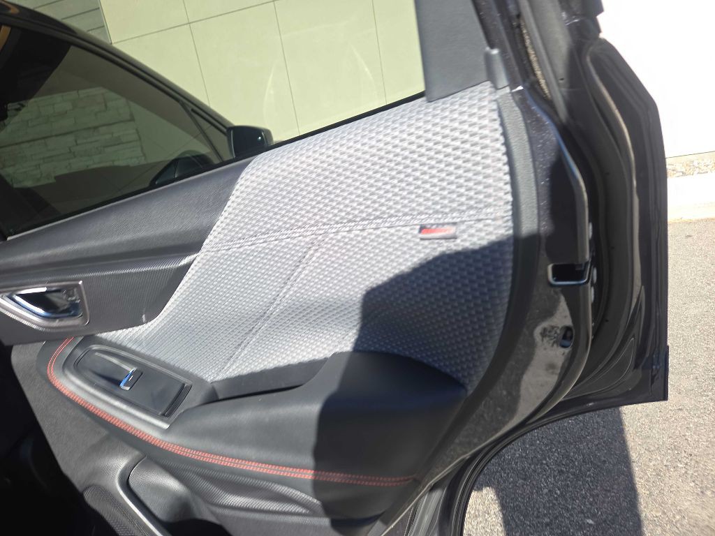 2019 Subaru Forester Image 14