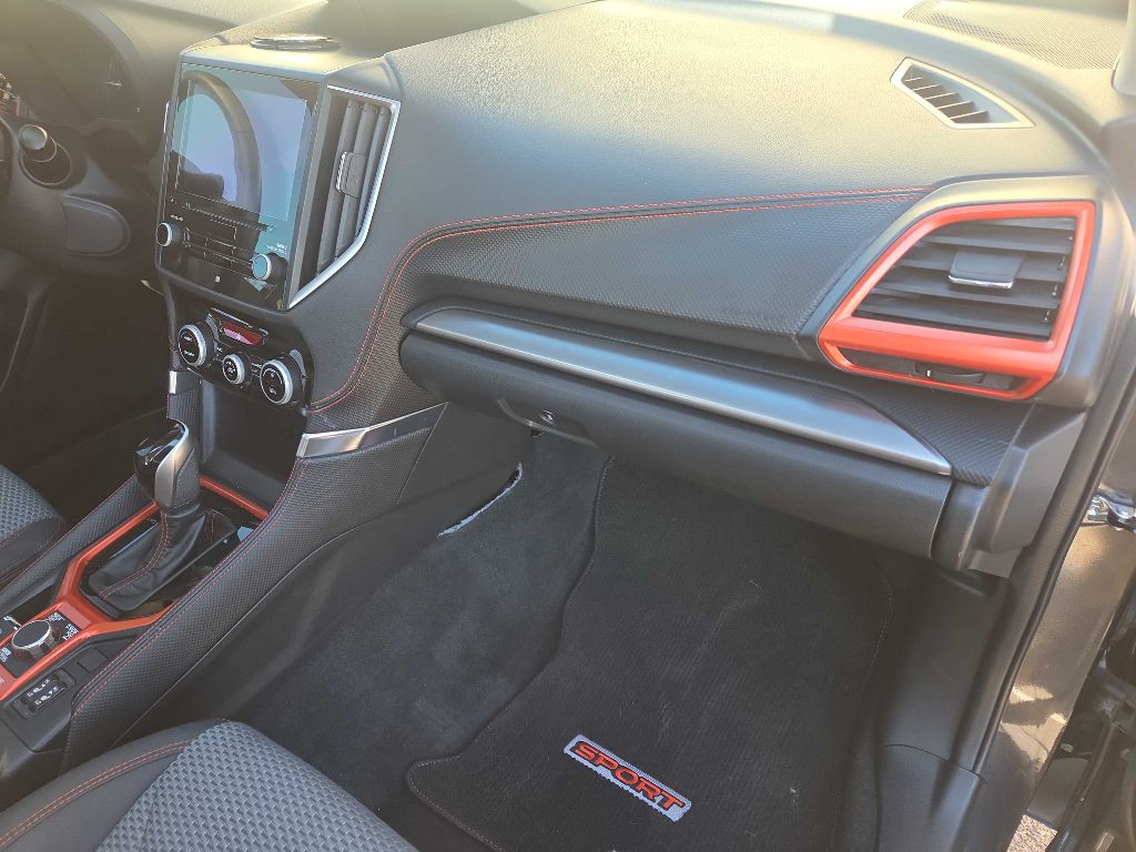 2019 Subaru Forester Image 16