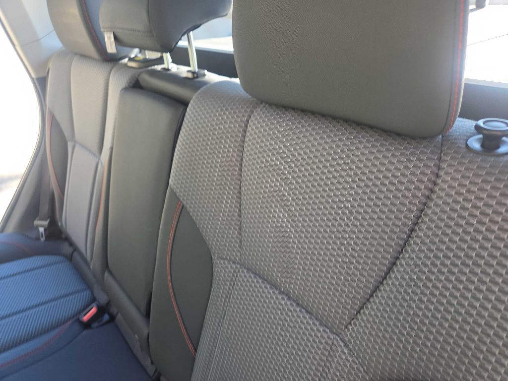 2019 Subaru Forester Image 24