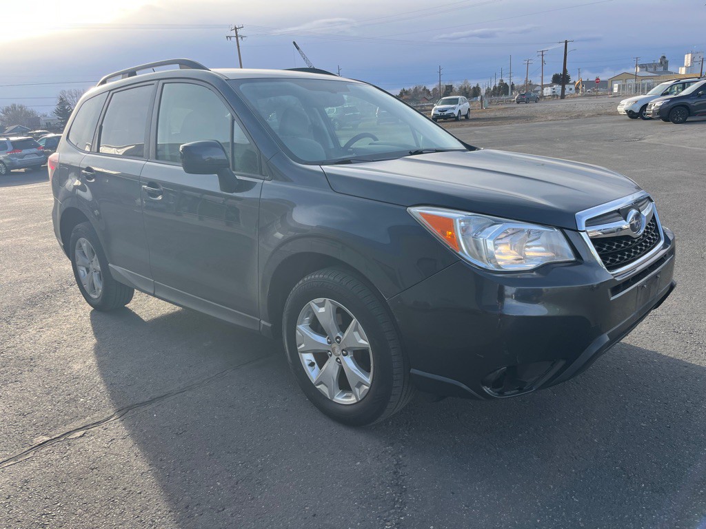 2014 Subaru Forester Image 2