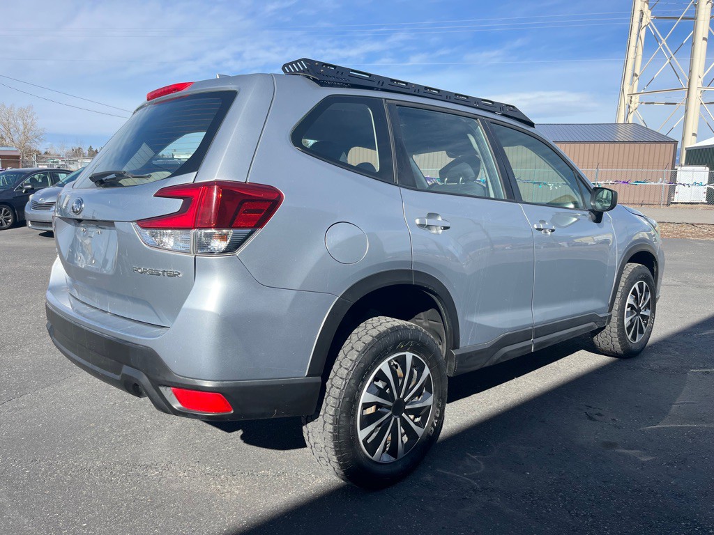2019 Subaru Forester Image 3