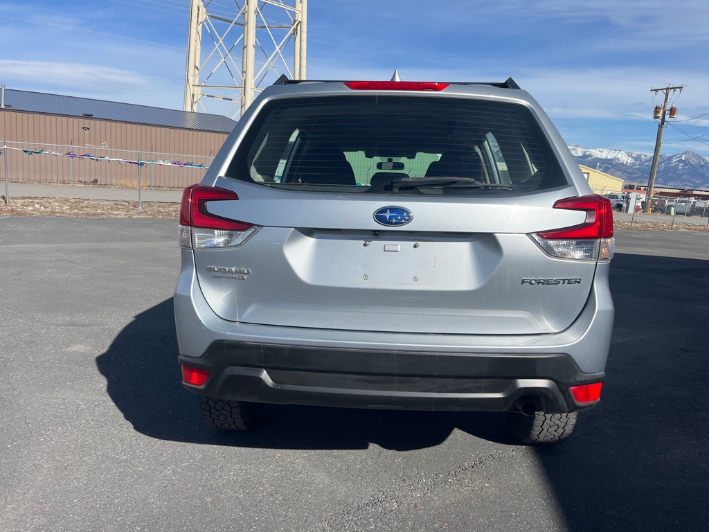 2019 Subaru Forester Image 8