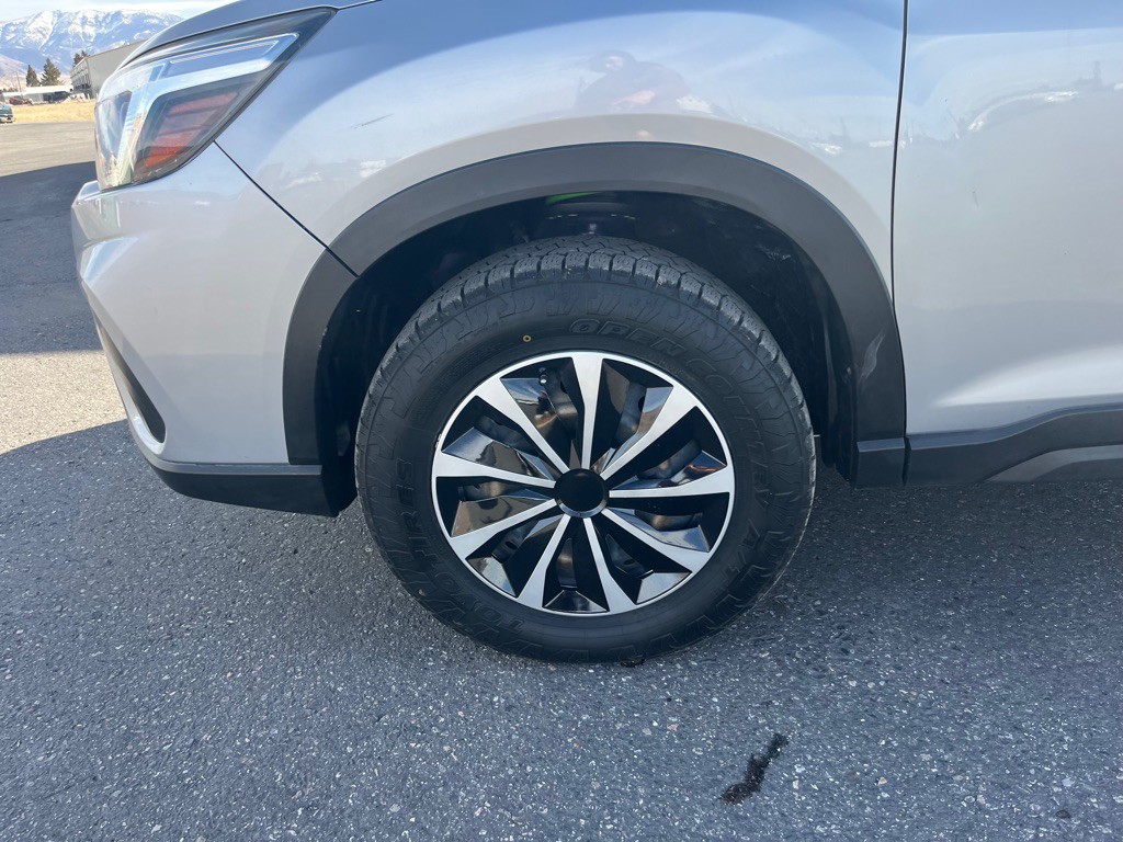 2019 Subaru Forester Image 11