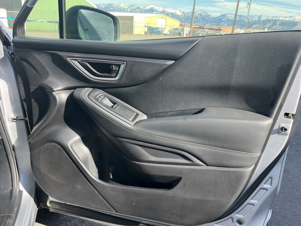 2019 Subaru Forester Image 16