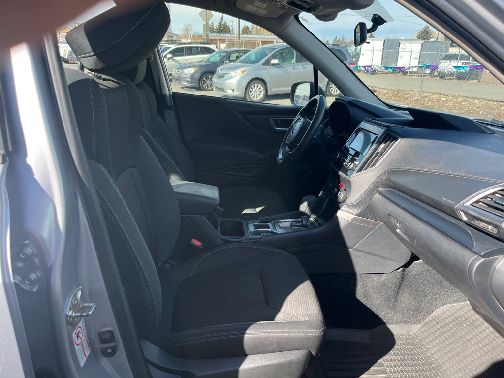 2019 Subaru Forester Image 17