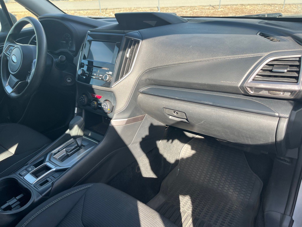 2019 Subaru Forester Image 19