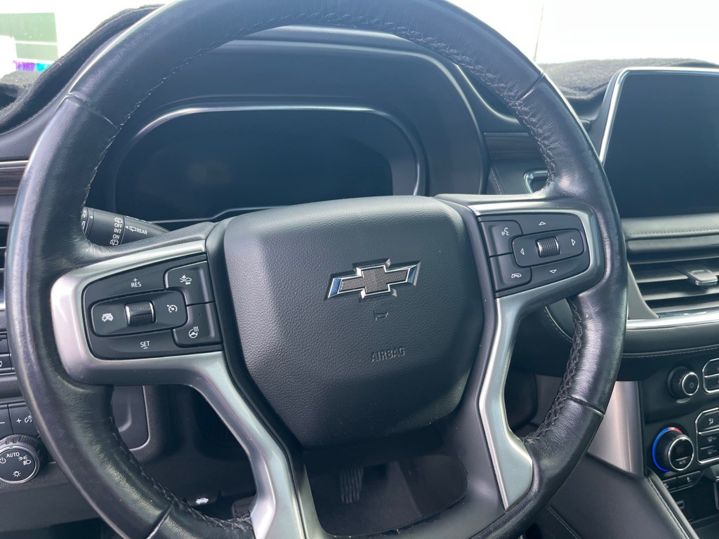 2022 Chevrolet Suburban Image 16