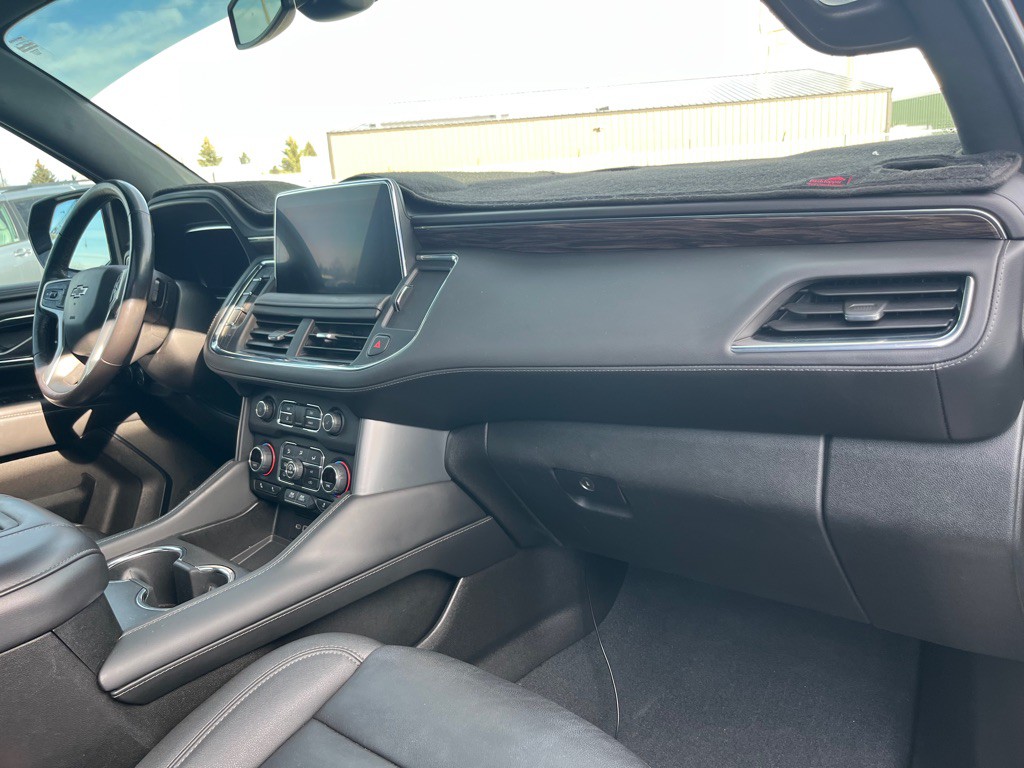 2022 Chevrolet Suburban Image 20