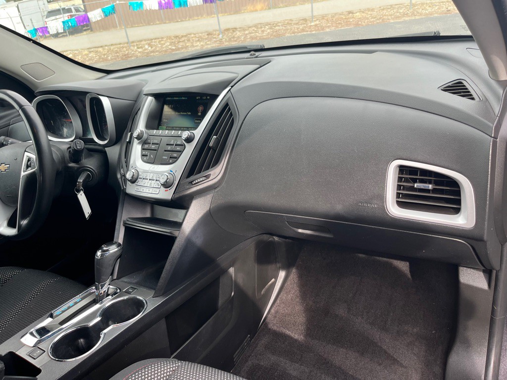 2016 Chevrolet Equinox Image 18