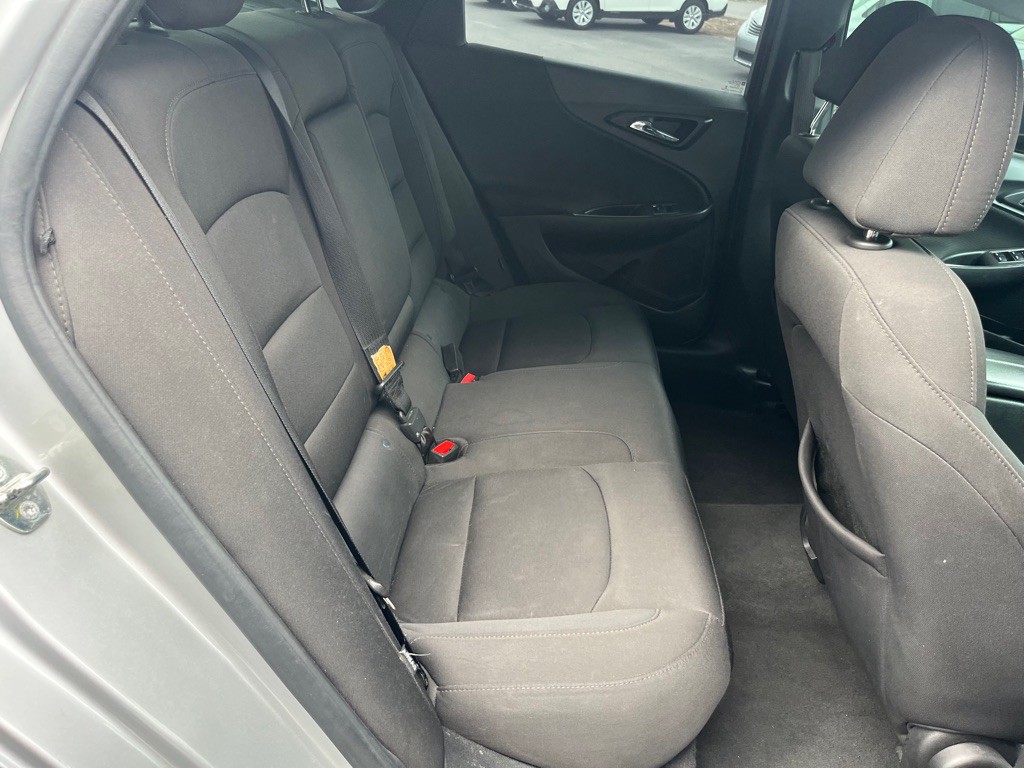 2018 Chevrolet Malibu Image 20