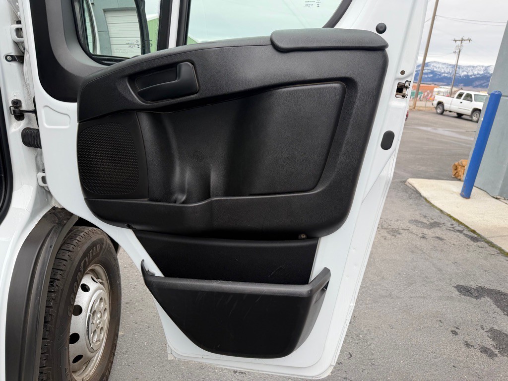 2023 RAM Promaster Image 15