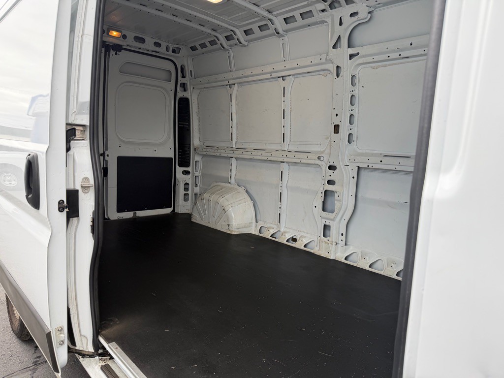 2023 RAM Promaster Image 21