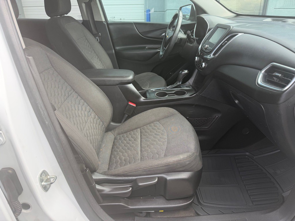 2018 Chevrolet Equinox Image 16