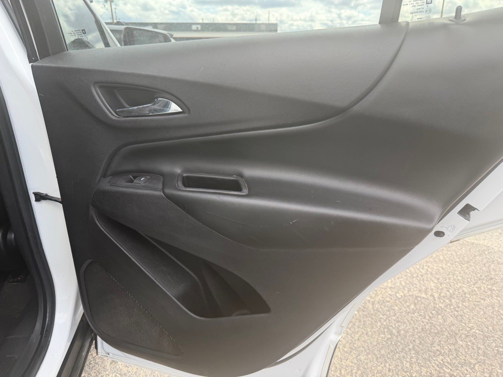 2018 Chevrolet Equinox Image 19