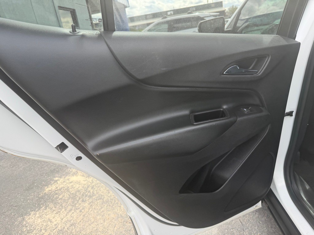 2018 Chevrolet Equinox Image 21