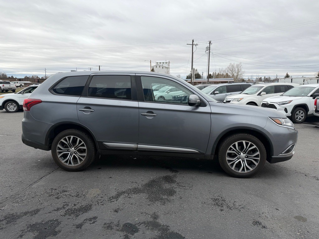 2018 Mitsubishi Outlander Image 7
