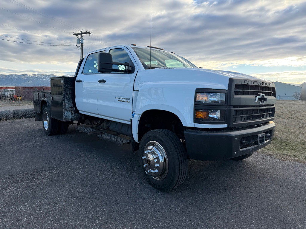2022 Chevrolet Silverado 1500 Image 2