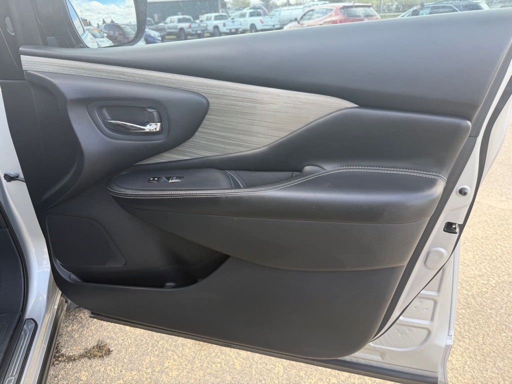 2015 Nissan Murano Image 15