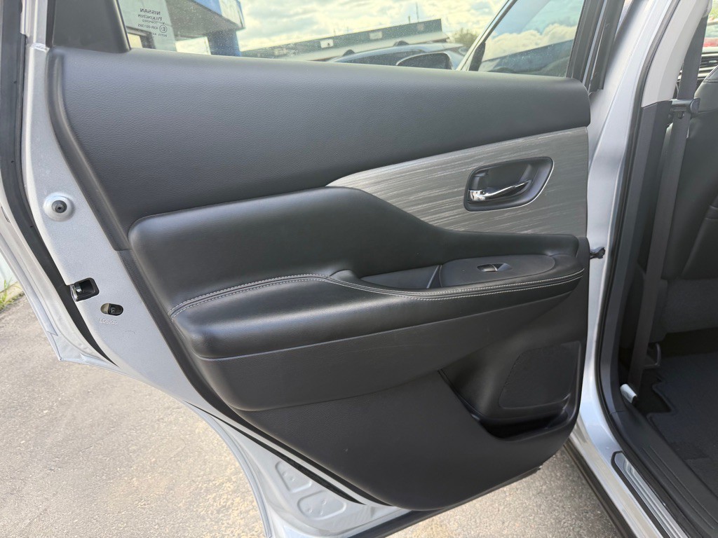 2015 Nissan Murano Image 21