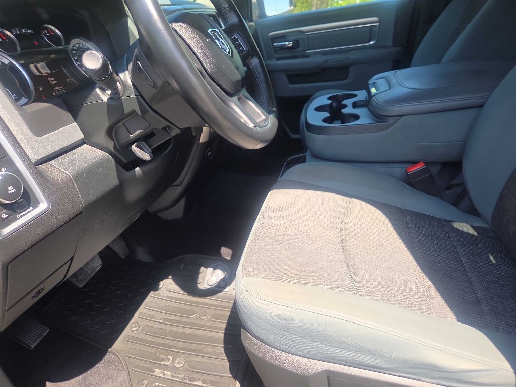 2017 RAM 1500 Image 11