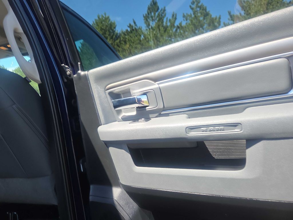 2017 RAM 1500 Image 20