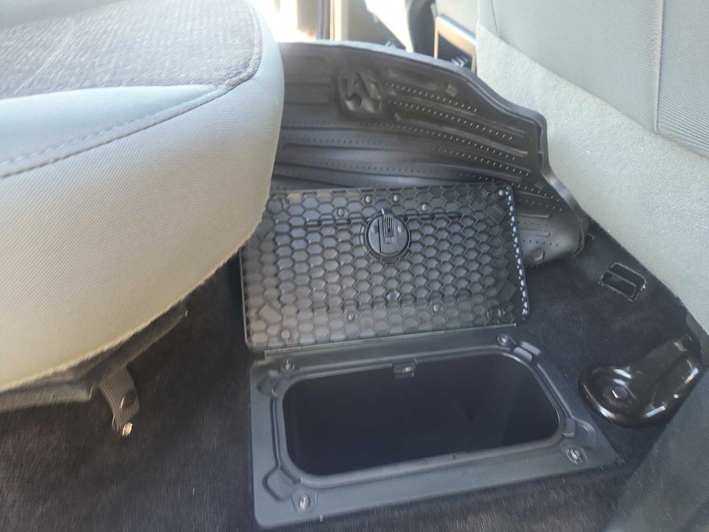 2017 RAM 1500 Image 21