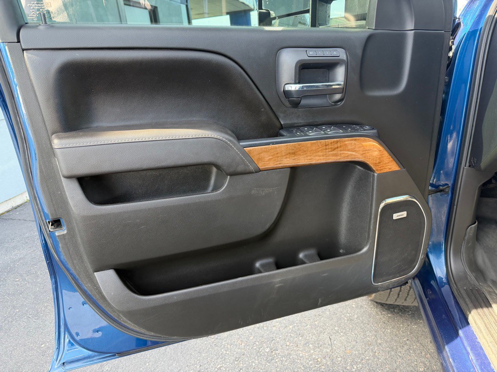 2017 Chevrolet Silverado 1500 Image 12