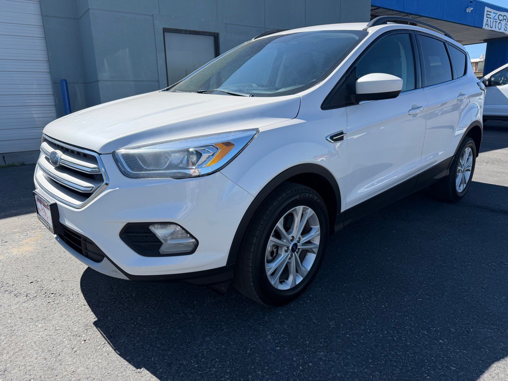2018 Ford Escape Image 1