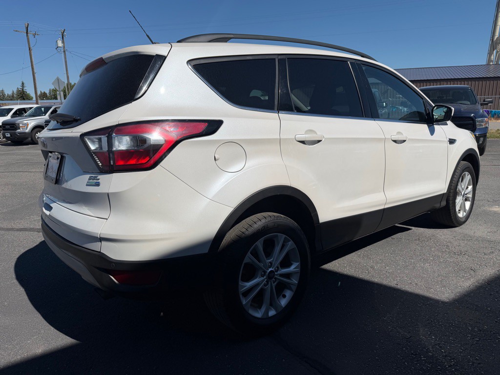 2018 Ford Escape Image 3
