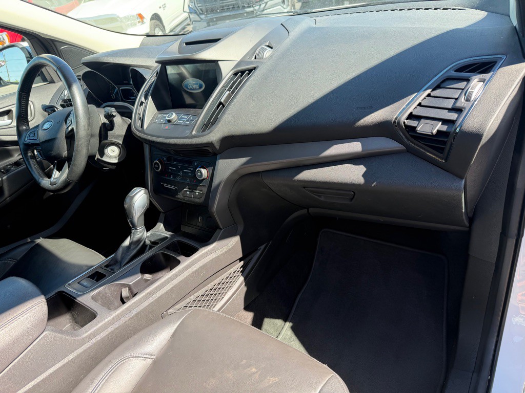 2018 Ford Escape Image 17