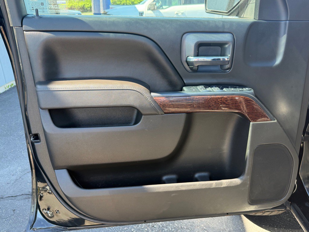 2016 GMC Sierra Image 12