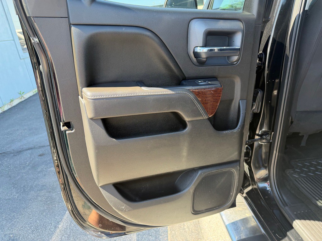 2016 GMC Sierra Image 24