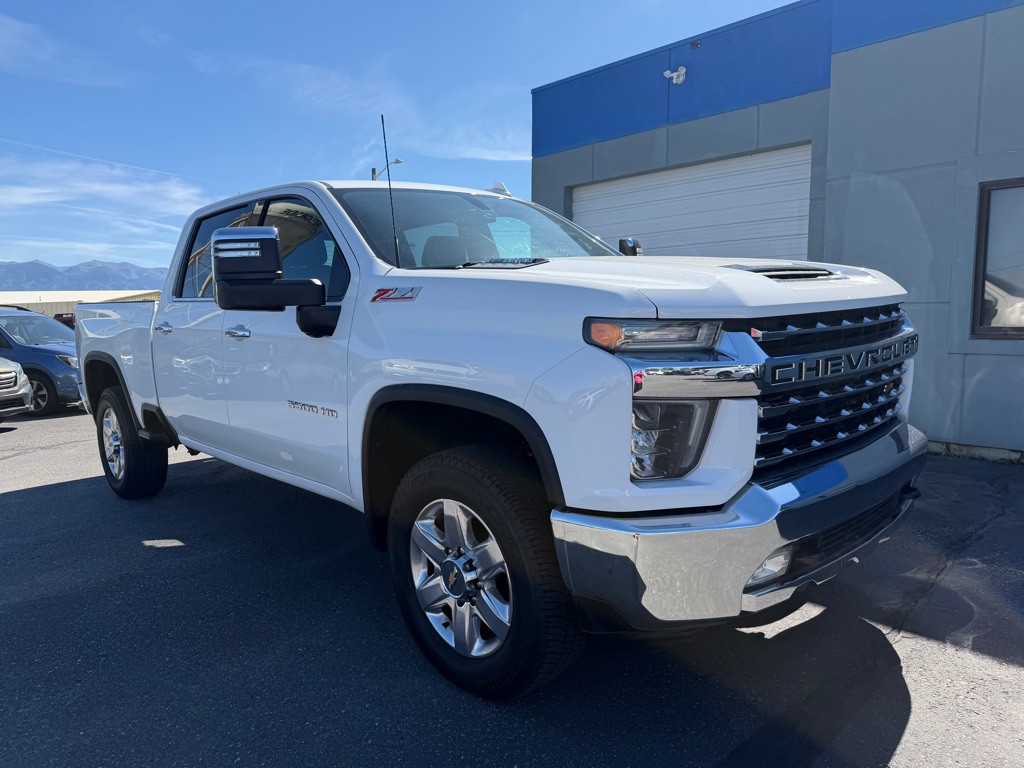 2022 Chevrolet Silverado 1500 Image 1