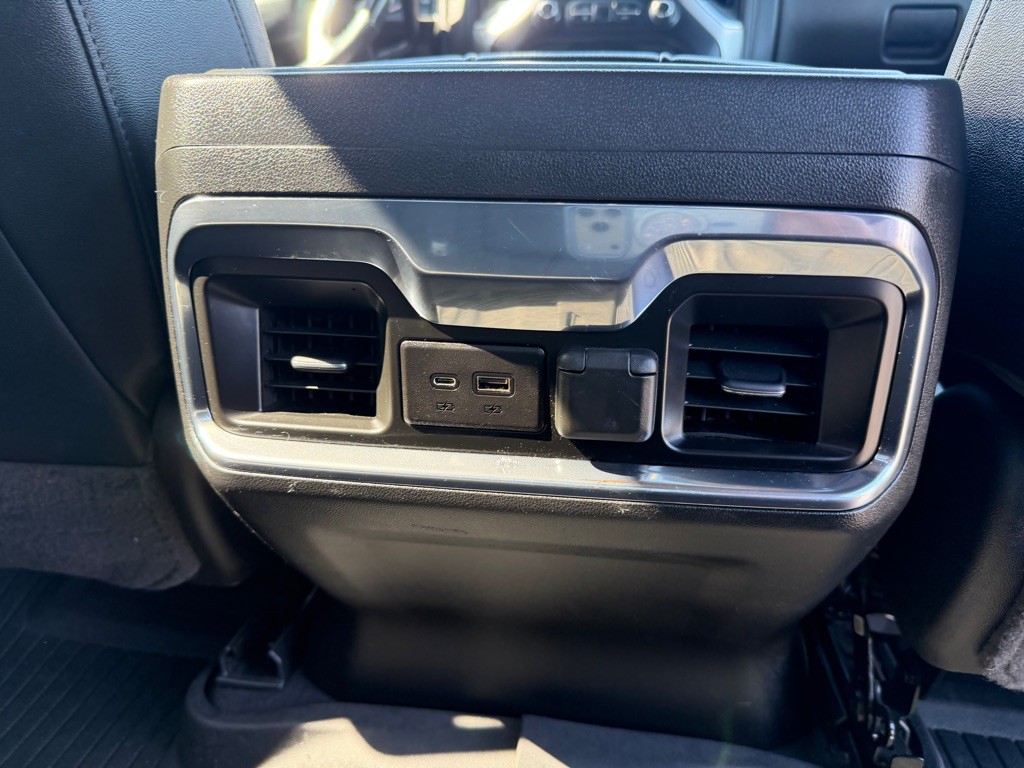 2022 Chevrolet Silverado 1500 Image 24