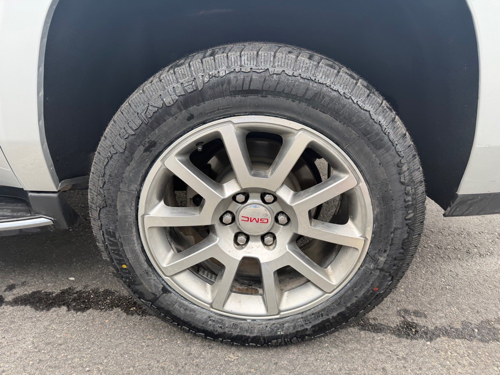 2020 GMC Yukon Image 9