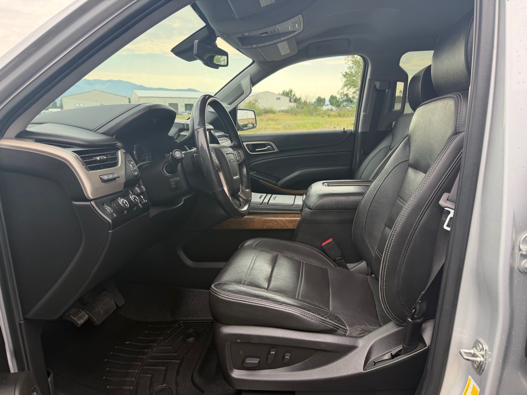 2020 GMC Yukon Image 12