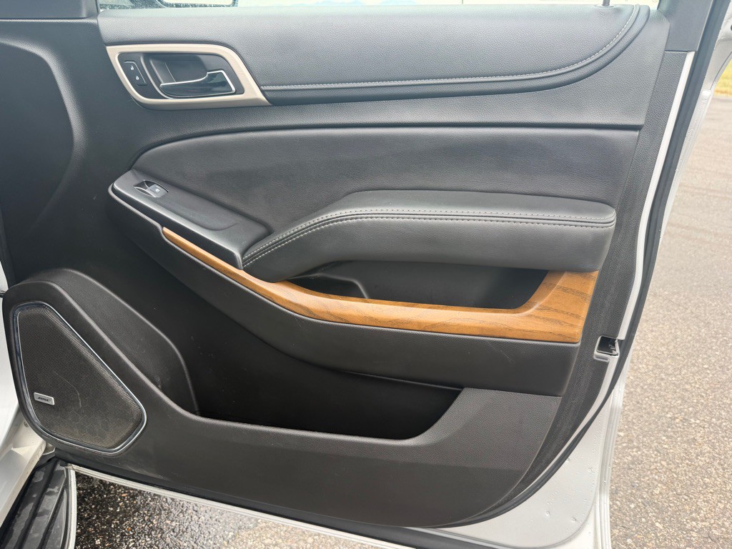 2020 GMC Yukon Image 18